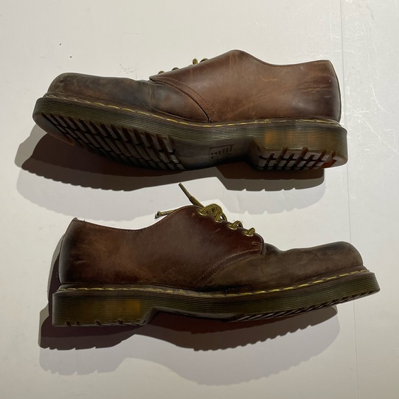 Dr. Martens Brown Leather Oxfords - Picture 4 of 12